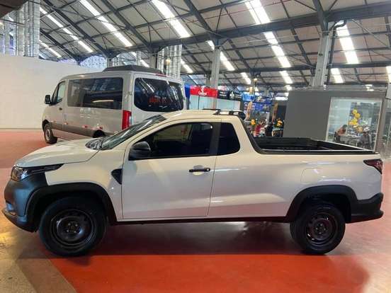 FIAT-STRADA-2024