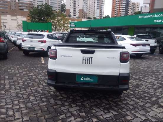 FIAT-STRADA-2024