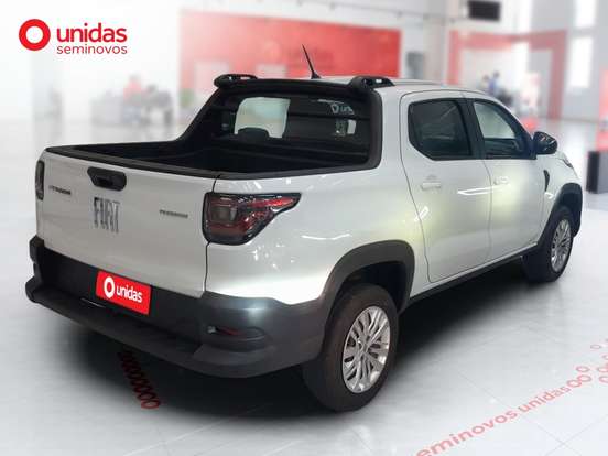 FIAT-STRADA-2024