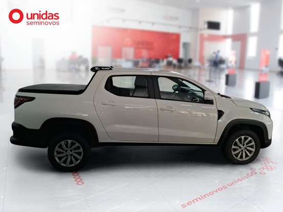 FIAT-STRADA-2024