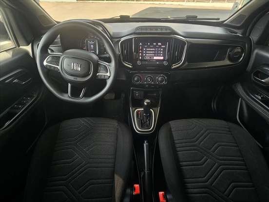 FIAT-STRADA-2024