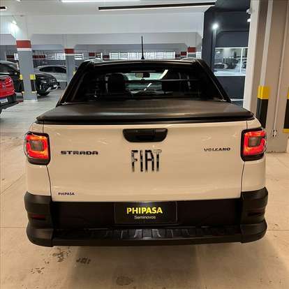 FIAT-STRADA-2024