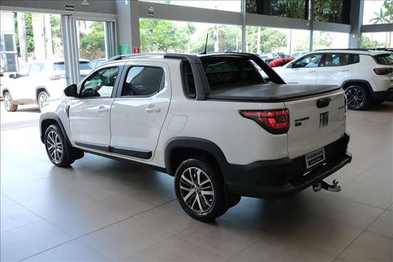 FIAT-STRADA-2024