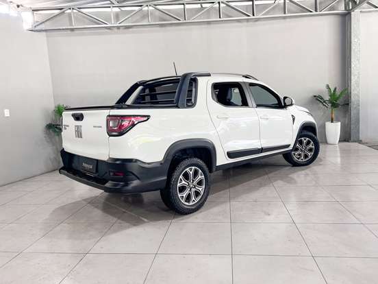 FIAT-STRADA-2021