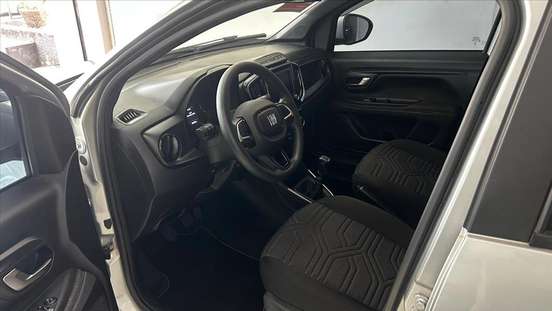 FIAT-STRADA-2023