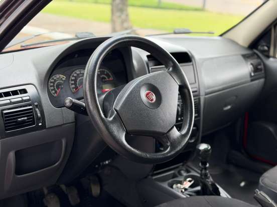 FIAT-STRADA-2012