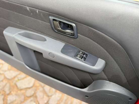 FIAT-STRADA-2012