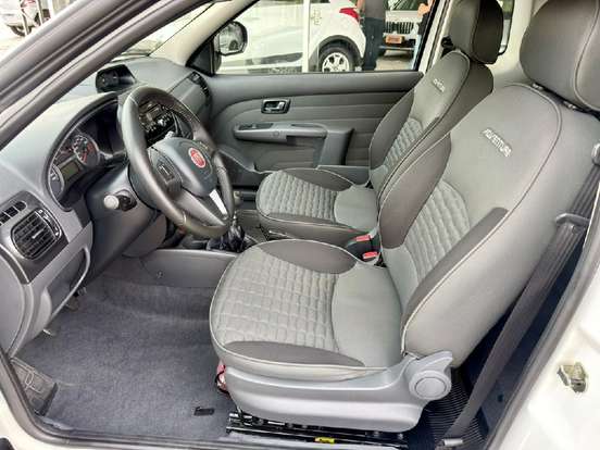FIAT-STRADA-2015