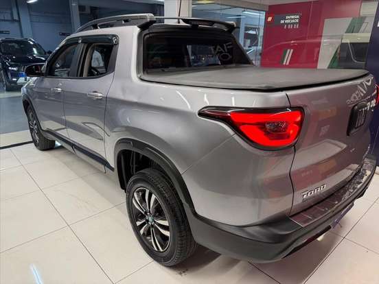FIAT-TORO-2024