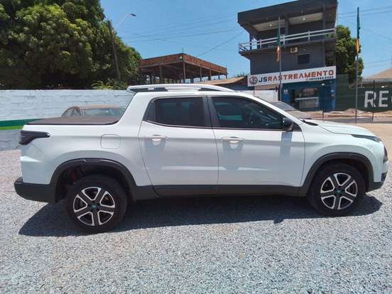 FIAT-TORO-1.3 TURBO 270 FLEX FREEDOM AT6 FIAT-TORO-2025