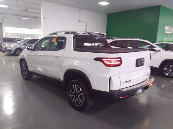 FIAT-TORO-1.3 TURBO 270 FLEX FREEDOM AT6 FIAT-TORO-2025