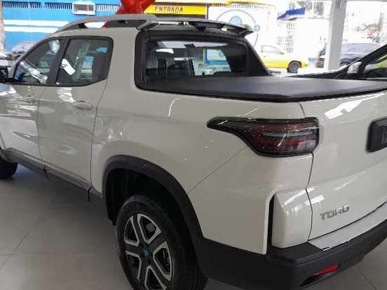 FIAT-TORO-1.3 TURBO 270 FLEX FREEDOM AT6 FIAT-TORO-2026