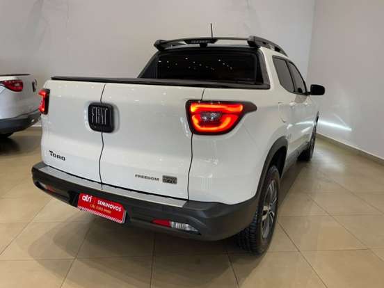 FIAT-TORO-1.3 TURBO 270 FLEX FREEDOM AT6 FIAT-TORO-2021
