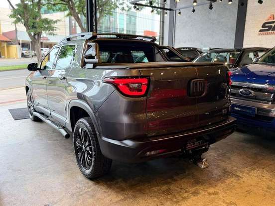 FIAT-TORO-1.3 TURBO 270 FLEX VOLCANO AT6 FIAT-TORO-2023
