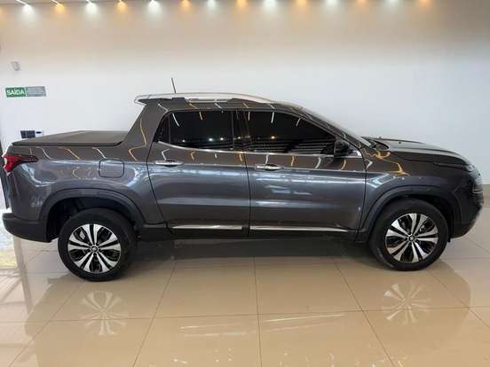 FIAT-TORO-1.3 TURBO 270 FLEX VOLCANO AT6 FIAT-TORO-2024