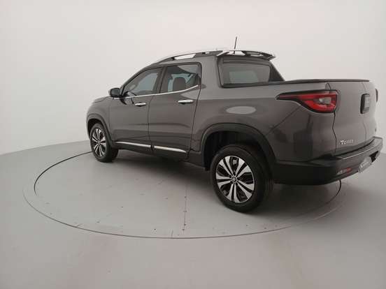 FIAT-TORO-2023