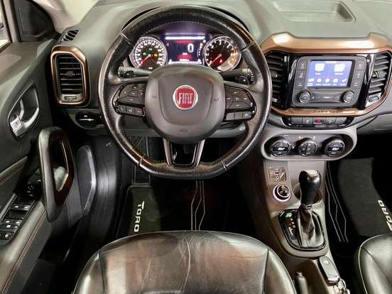 FIAT-TORO-2020