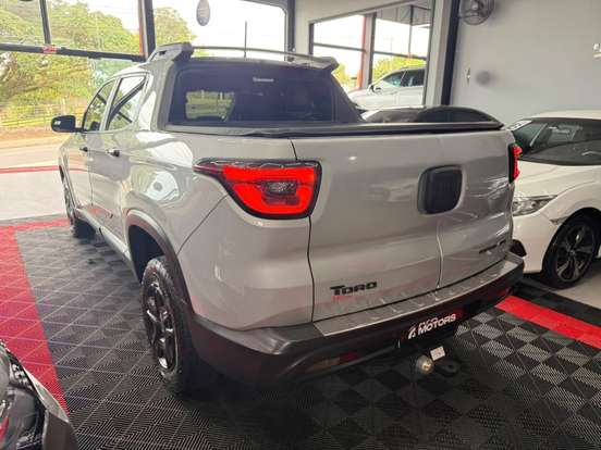 FIAT-TORO-2017