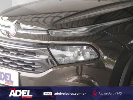 FIAT-TORO-2016
