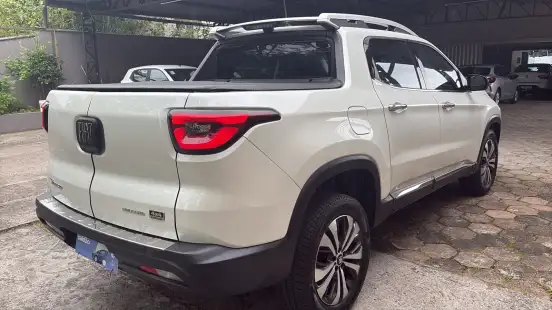 FIAT-TORO-2023