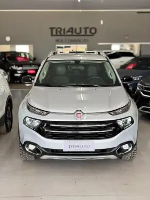 FIAT-TORO-2017