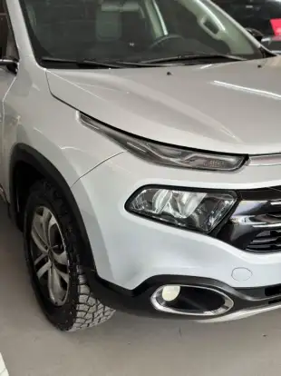 FIAT-TORO-2017