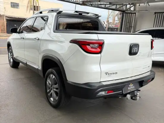 FIAT-TORO-2.4 16V MULTIAIR FLEX VOLCANO AT9 FIAT-TORO-2019