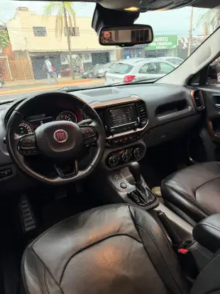 FIAT-TORO-2019