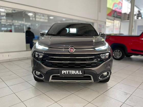 FIAT TORO 2.0 16V TURBO DIESEL RANCH 4WD AT9