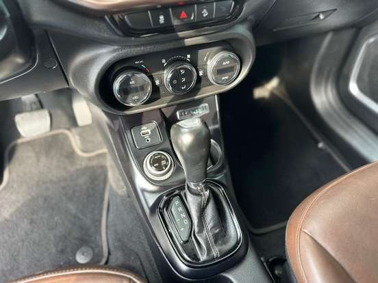 FIAT-TORO-2018