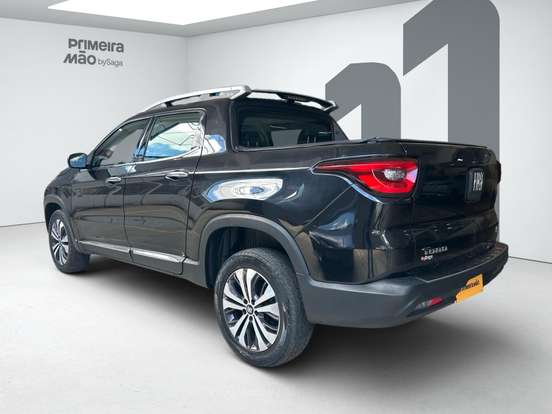 FIAT-TORO-2023