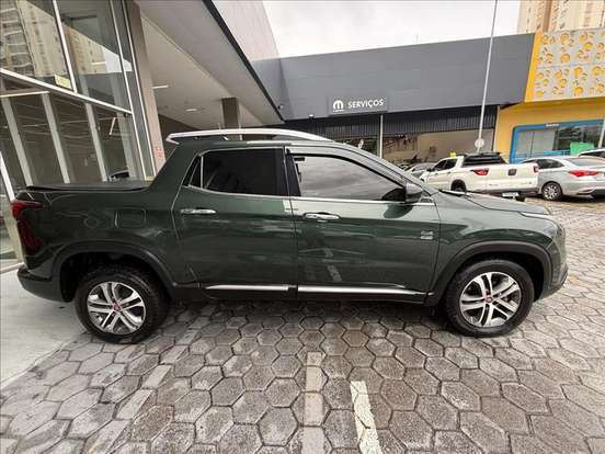 FIAT-TORO-2016