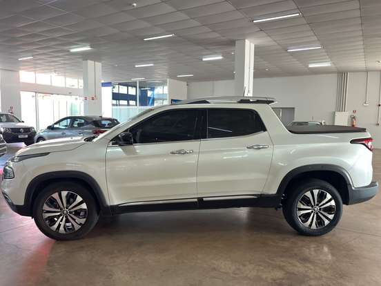FIAT-TORO-2.0 16V TURBO DIESEL VOLCANO 4WD AT9 FIAT-TORO-2024