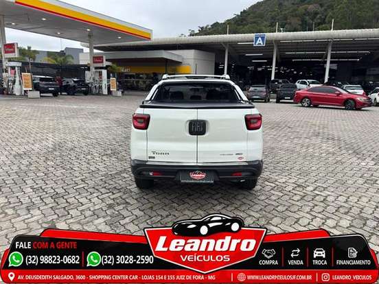 FIAT-TORO-2.0 16V TURBO DIESEL VOLCANO 4WD AT9 FIAT-TORO-2017
