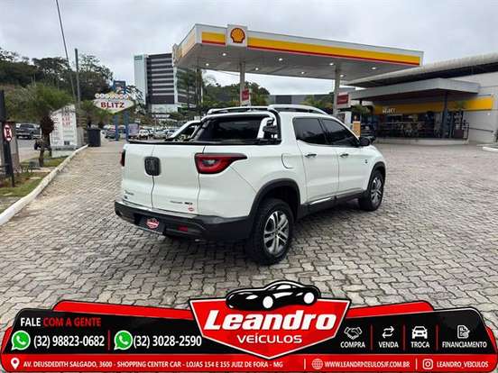 FIAT-TORO-2.0 16V TURBO DIESEL VOLCANO 4WD AT9 FIAT-TORO-2017