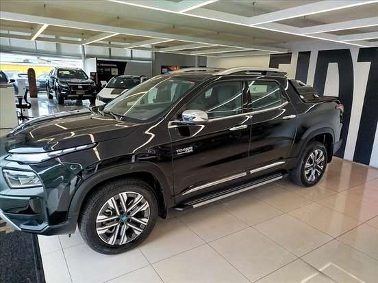FIAT-TORO-2025