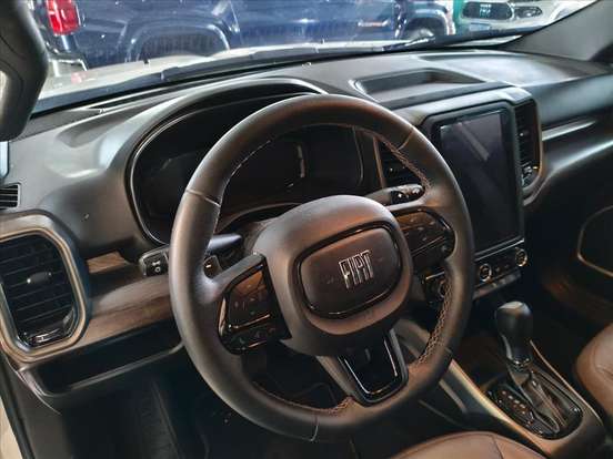 FIAT-TORO-2.2 TURBO DIESEL RANCH 4WD AT9 FIAT-TORO-2025
