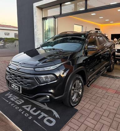 FIAT TORO 2.4 16V MULTIAIR FLEX BLACKJACK AT9