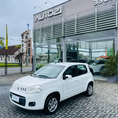 FIAT-UNO-1.0 EVO VIVACE 8V FLEX 4P MANUAL FIAT-UNO-2012