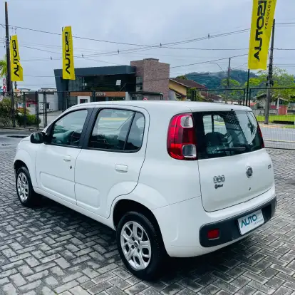 FIAT-UNO-2012