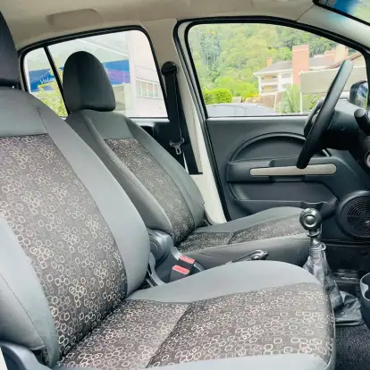 FIAT-UNO-1.0 EVO VIVACE 8V FLEX 4P MANUAL FIAT-UNO-2012