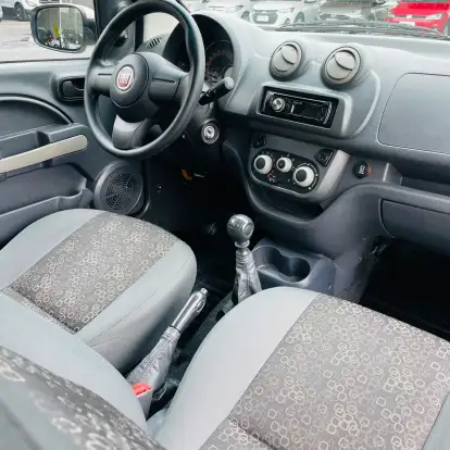 FIAT-UNO-1.0 EVO VIVACE 8V FLEX 4P MANUAL FIAT-UNO-2012