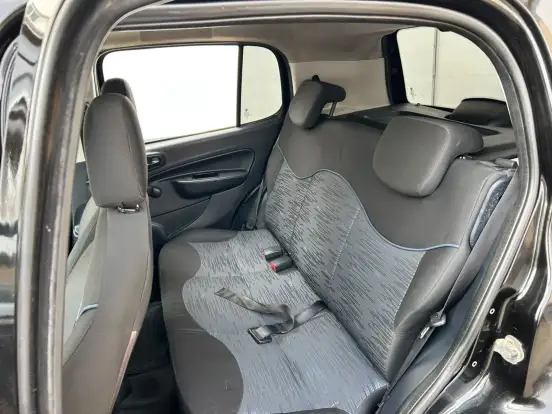 FIAT-UNO-1.0 FIRE FLEX ATTRACTIVE MANUAL FIAT-UNO-2019