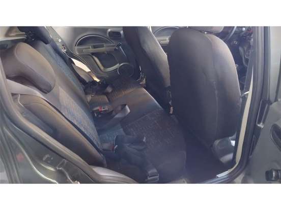 FIAT-UNO-1.0 EVO VIVACE 8V FLEX 4P MANUAL FIAT-UNO-2012