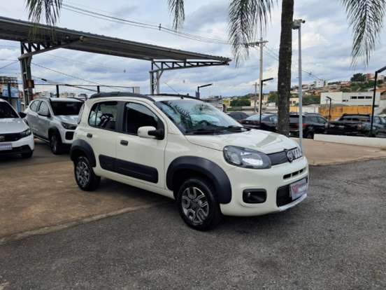 FIAT-UNO-1.0 EVO WAY 8V FLEX 4P MANUAL FIAT-UNO-2015