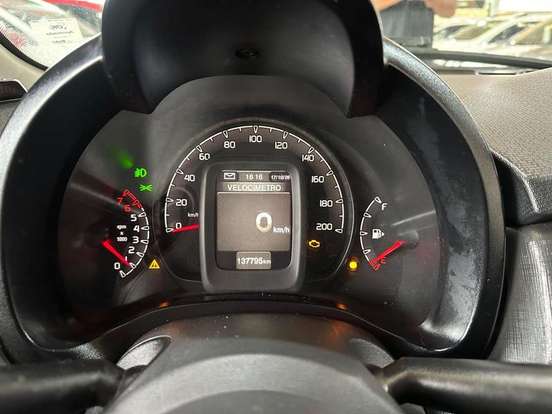 FIAT-UNO-1.0 EVO WAY 8V FLEX 4P MANUAL FIAT-UNO-2014