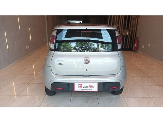 FIAT-UNO-2021