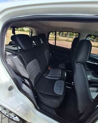 FIAT-UNO-2021