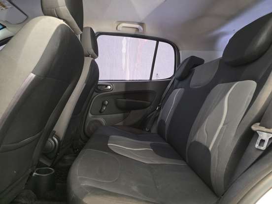 FIAT-UNO-1.4 EVO WAY 8V FLEX 4P MANUAL FIAT-UNO-2016