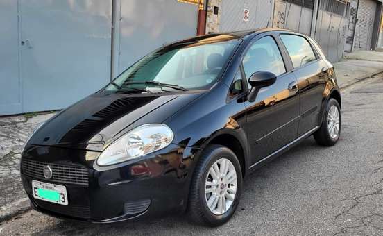 FIAT-PUNTO-2011